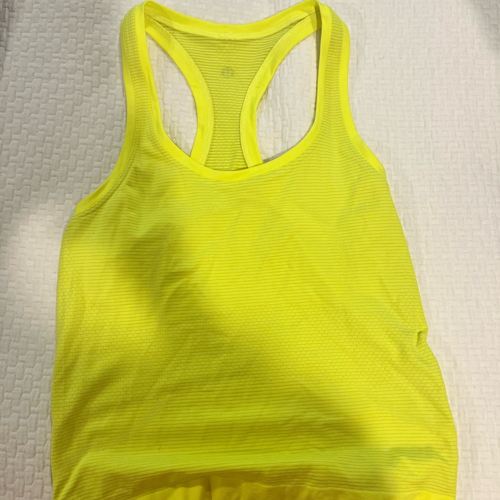 Lululemon tank top